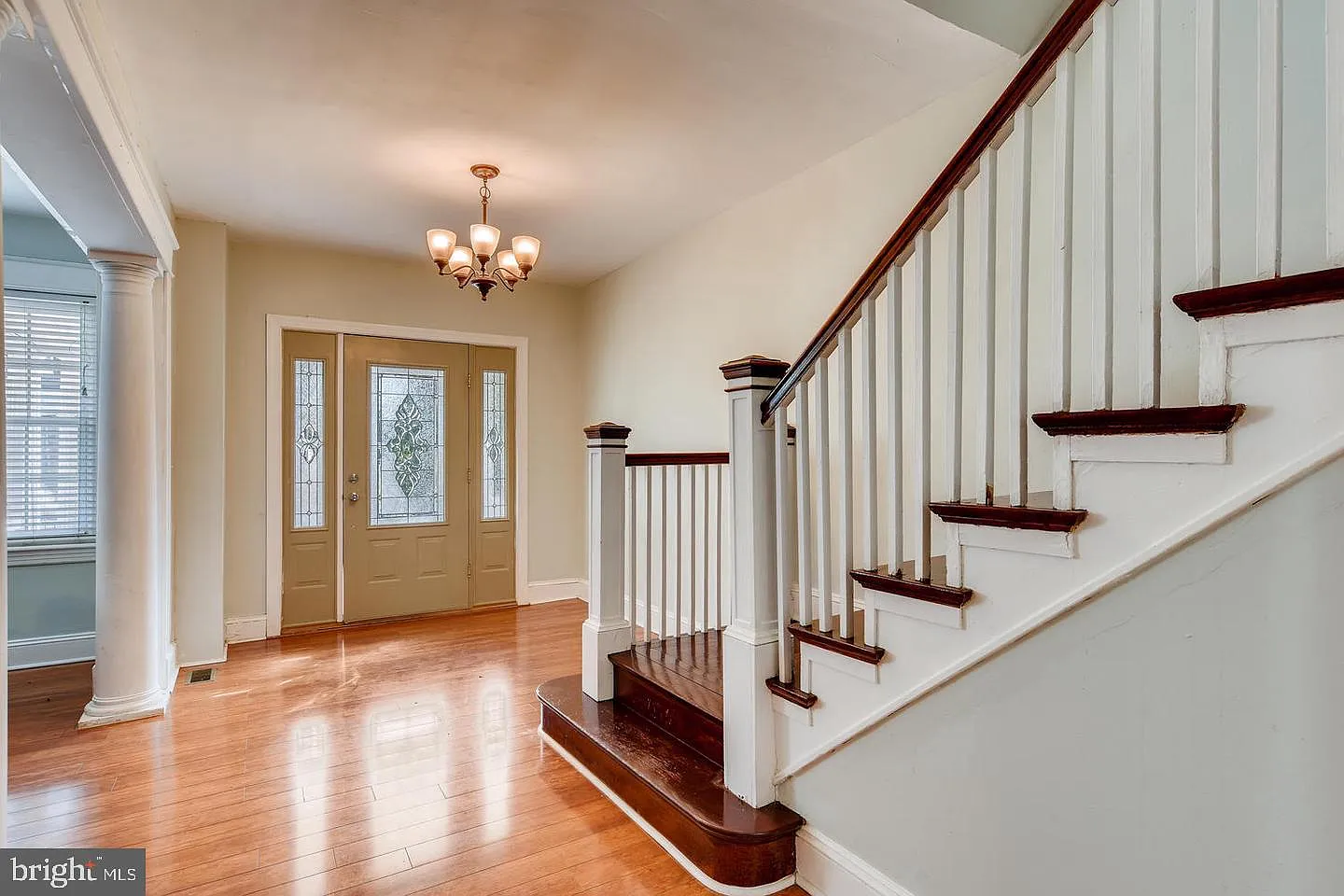 5 bed, 4.0 bath, 1962 sqft, $3,500 — Photo 1