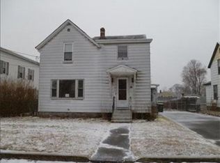 227 Spruce St, Leominster, MA 01453