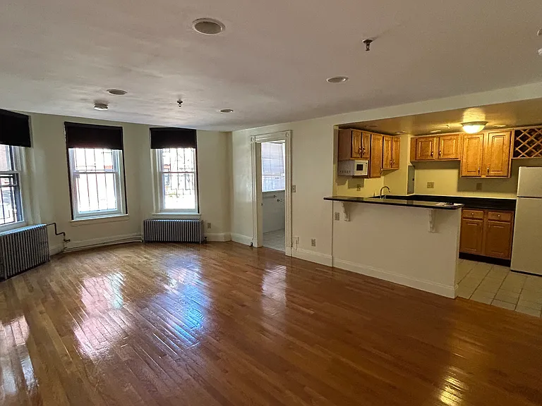 377 Commonwealth Ave #1 — Photo 2