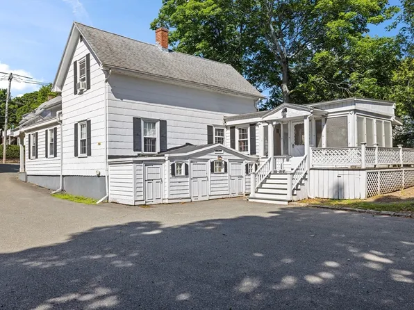 103 Lowell St, Peabody, MA 01960