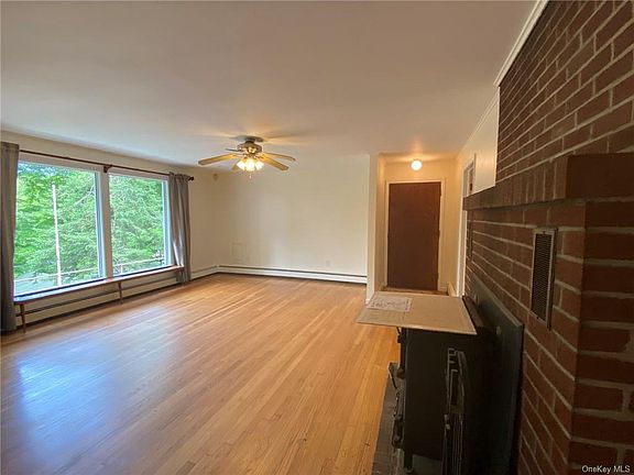 5th image of 23 Echo Ln