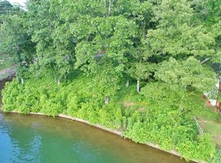 10124 Lakeview Pkwy, Villa Rica, GA 30180