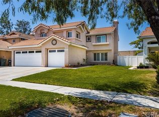 378 Colfax Cir, Corona, CA 92879