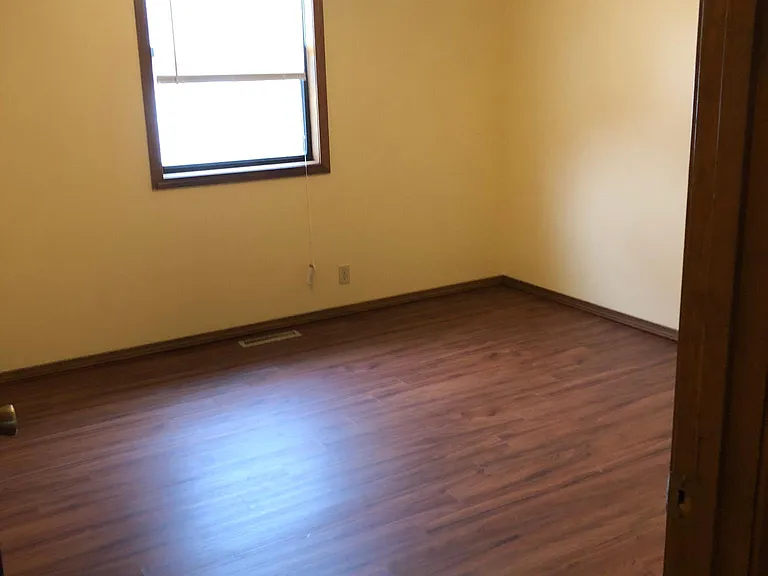 4025 Missouri Ave — Photo 5