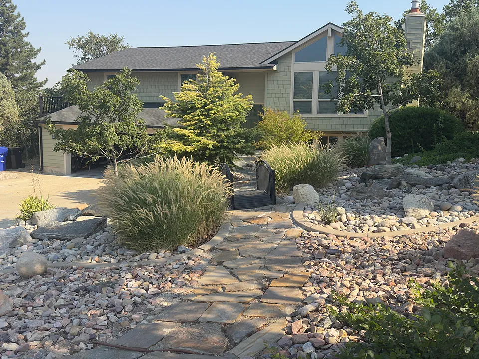 E Canyon Estates Dr