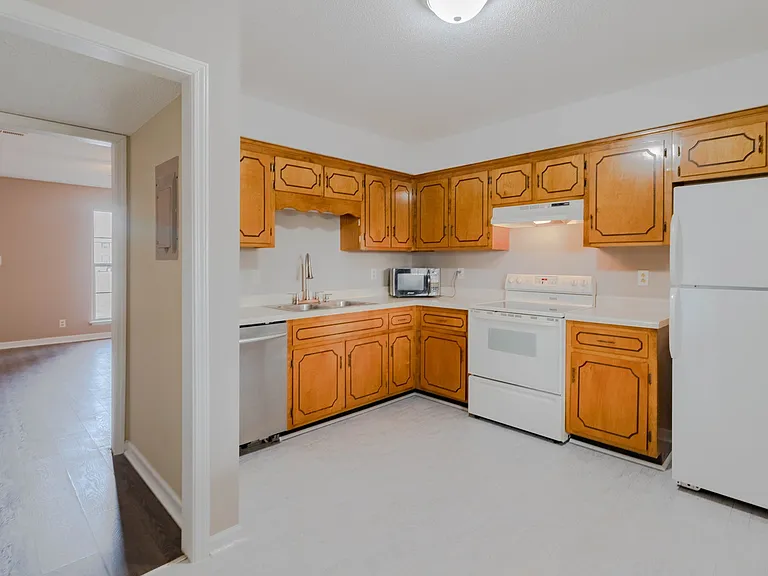 Martha Lane-461/471 (x8) — Photo 4