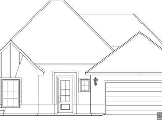 11328 Floyd Nixon Dr, Saint Francisville, LA 70775