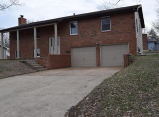 1414 Arcadia St, Mexico, MO 65265