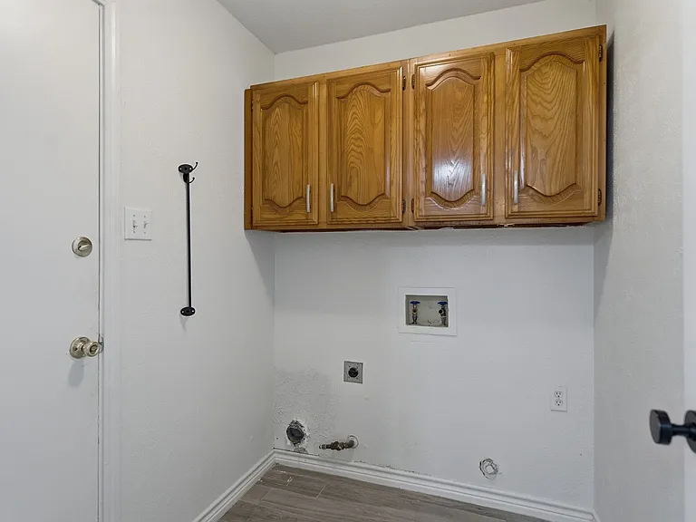 1830 Tiburon Bnd — Photo 21