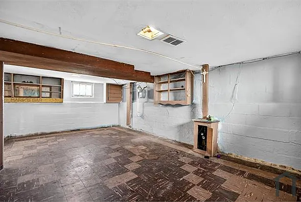 16701 Raymond St — Photo 36