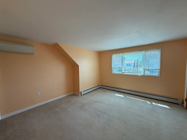 238 4th St #2 — Photo 7