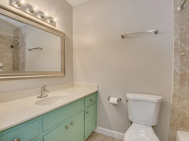 250 Almon Ct — Photo 19