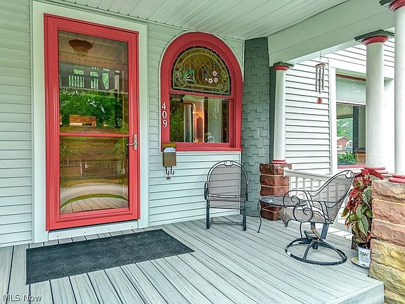5th image of 409 S Main St