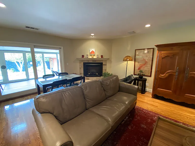 2750 Iowa St — Photo 19