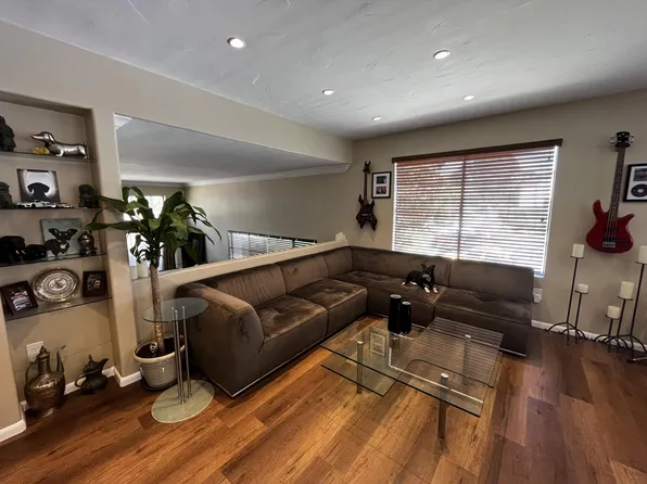(undisclosed Address), La Jolla, CA 92037