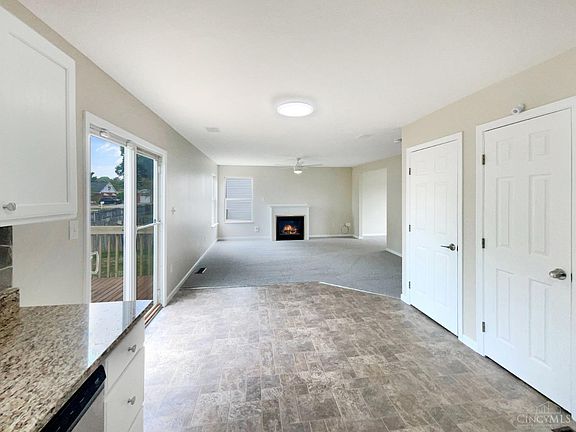 3rd image of 105 Strawberry Fields Dr