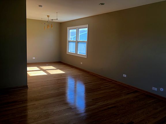 3rd image of 375 Jamison Dr #0