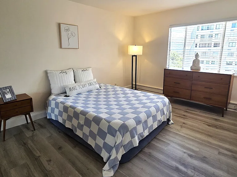 702 Large Bedroom