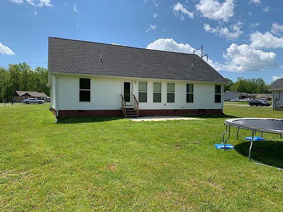 2nd image of 500 Green Meadow Dr