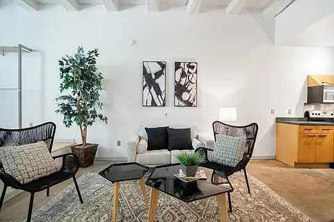 300 Tijeras Ave NE #206 — Photo 5