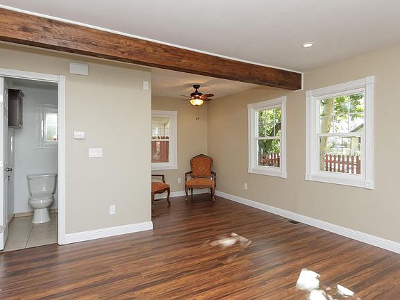 4th image of 233 N Washington Ave