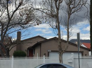 13975 Sayre St, Sylmar, CA 91342