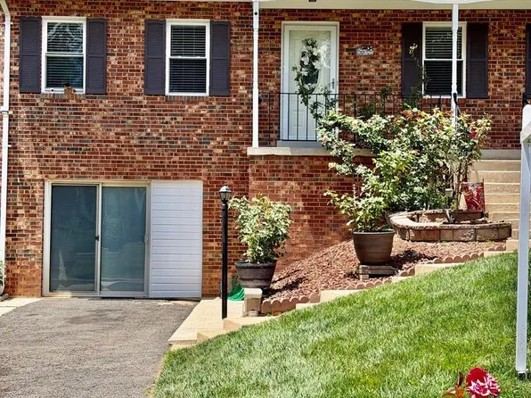 13378 Nationville Ln, Woodbridge, VA 22193