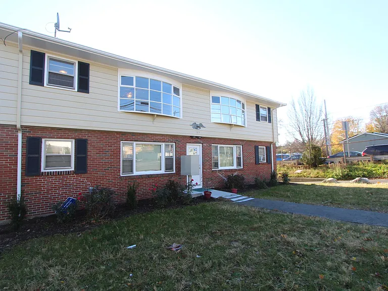 123 Highland Ave #3 — Photo 15