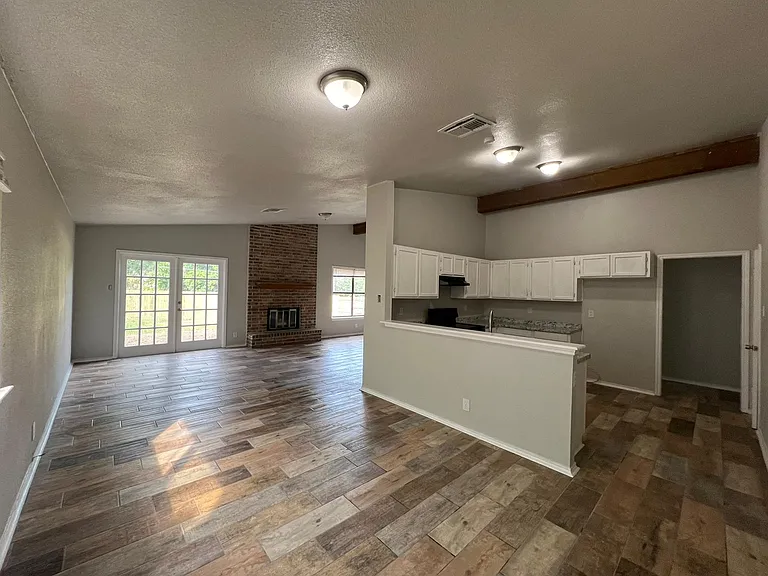 5706 Wood Oak — Photo 6