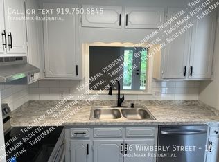 196 E Wimberly St #10, Angier, NC 27501