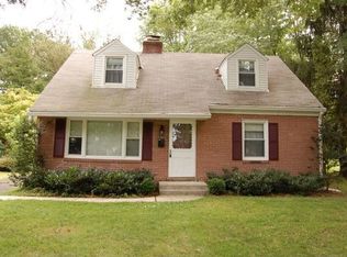 410 Burton Rd, Oreland, PA 19075