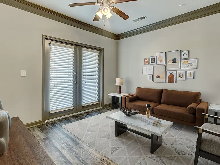 Dalton - 1 Bed / 1 Bath - 871 Sq.Ft.