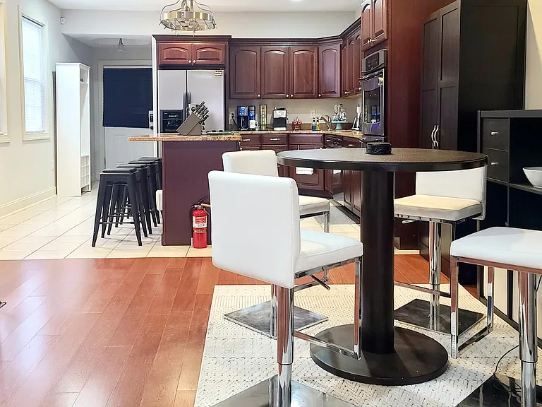 5 S Ann St #2 — Photo 4
