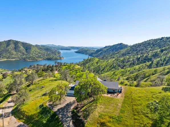 21052 Anza Dr, Friant, CA 93626