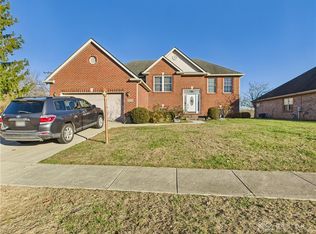 1020 Park Glen Dr, Dayton, OH 45417