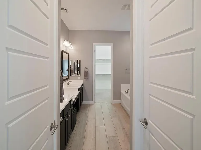 10138 E Nichols Ave — Photo 15
