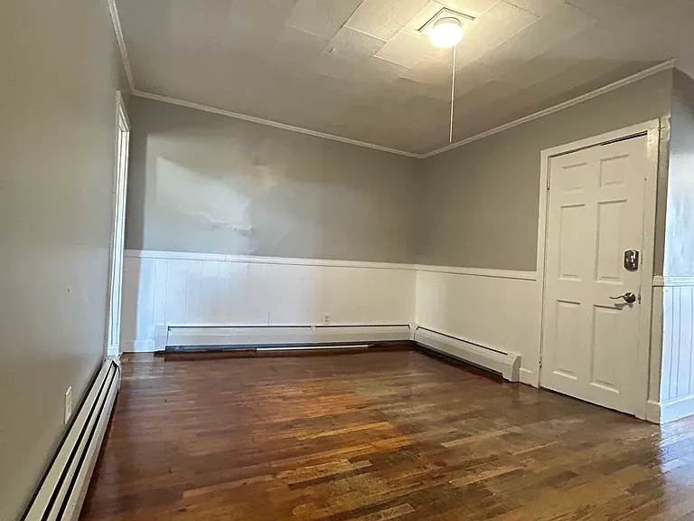 38 Prince Ave #E — Photo 11