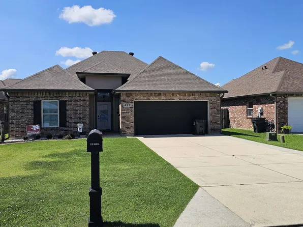 427 Christopher Dr, Houma, LA 70364