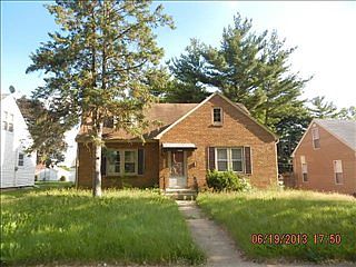 1st image of 2523 18th Ave