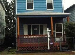 232 Singer Ave, Mc Kees Rocks, PA 15136