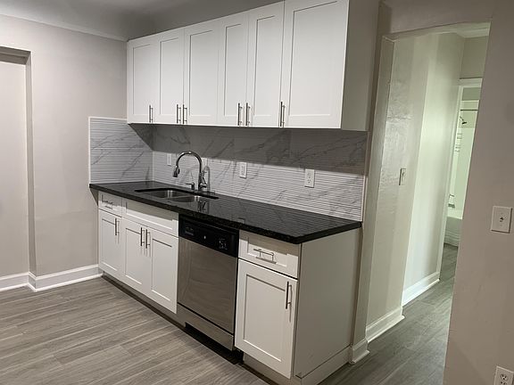 3rd image of 741 Hibiscus Ave APT 7