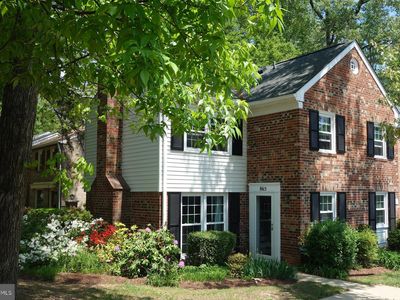 865 Azalea Dr #26, Rockville, MD, 20850