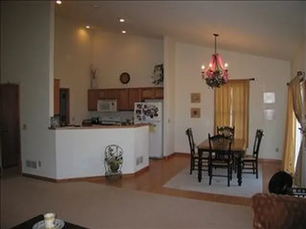 205A Athens Ave, Marshall, MN 56258