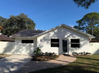 7676 4th Ter, Lake Worth, FL 33463