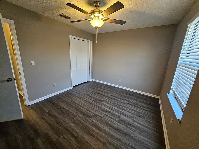 1248 Ticonderoga Trl #C — Photo 12