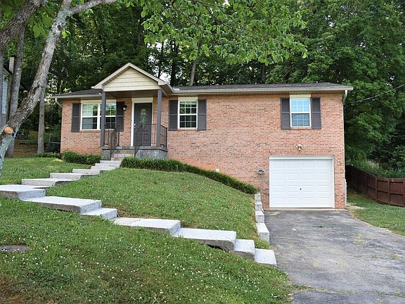 2nd image of 6413 Shaftsbury Dr