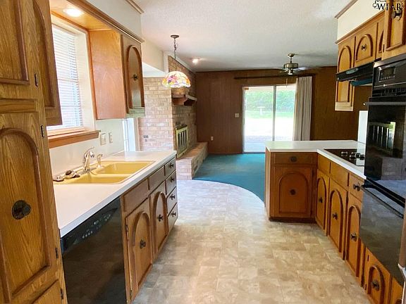 4th image of 4305 Briar Cliff Dr