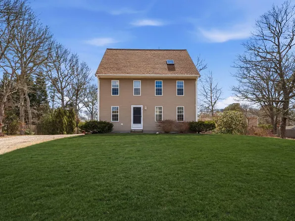 5 Peregrine Lane, South Yarmouth, MA 02664
