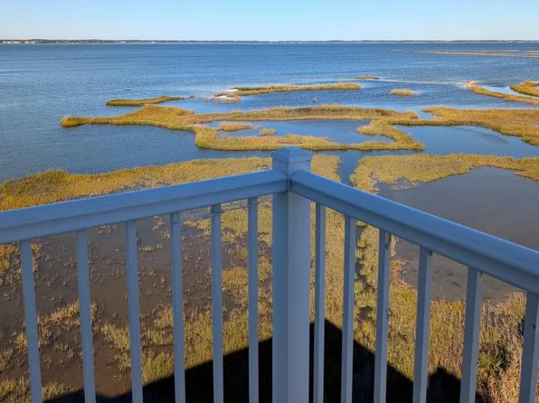 120 71st St Unit 14, Ocean City, MD 21842