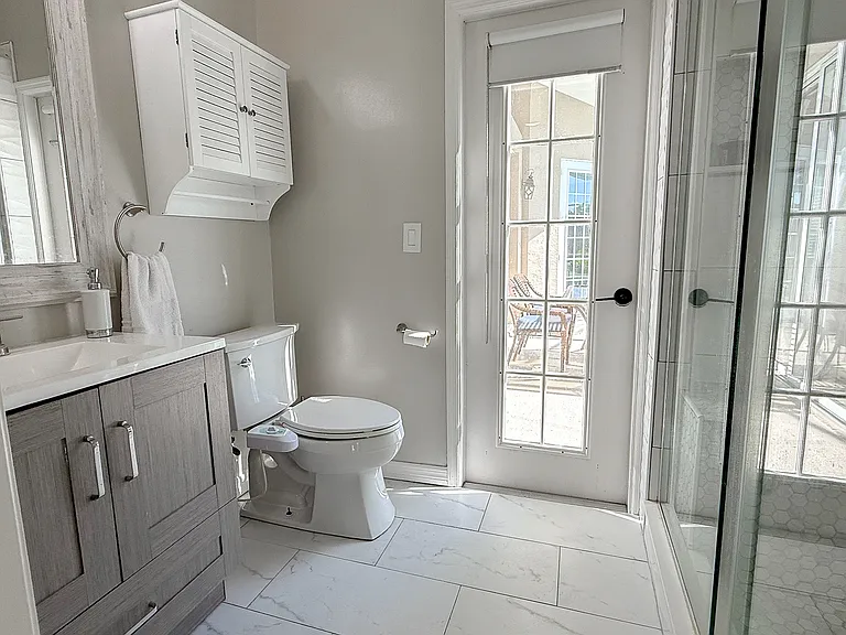 6126 Savoy Cir — Photo 22